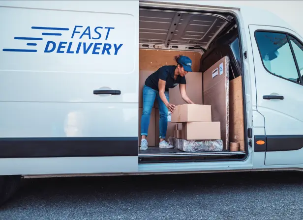 Fast & Free Delivery